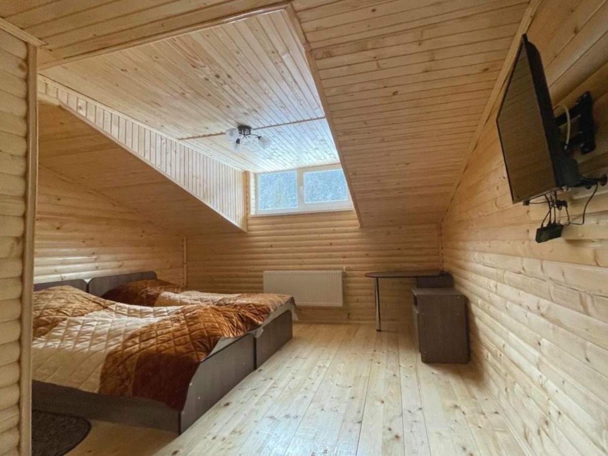 Apart-Hotel Orlan Mykulychyn Dış mekan fotoğraf