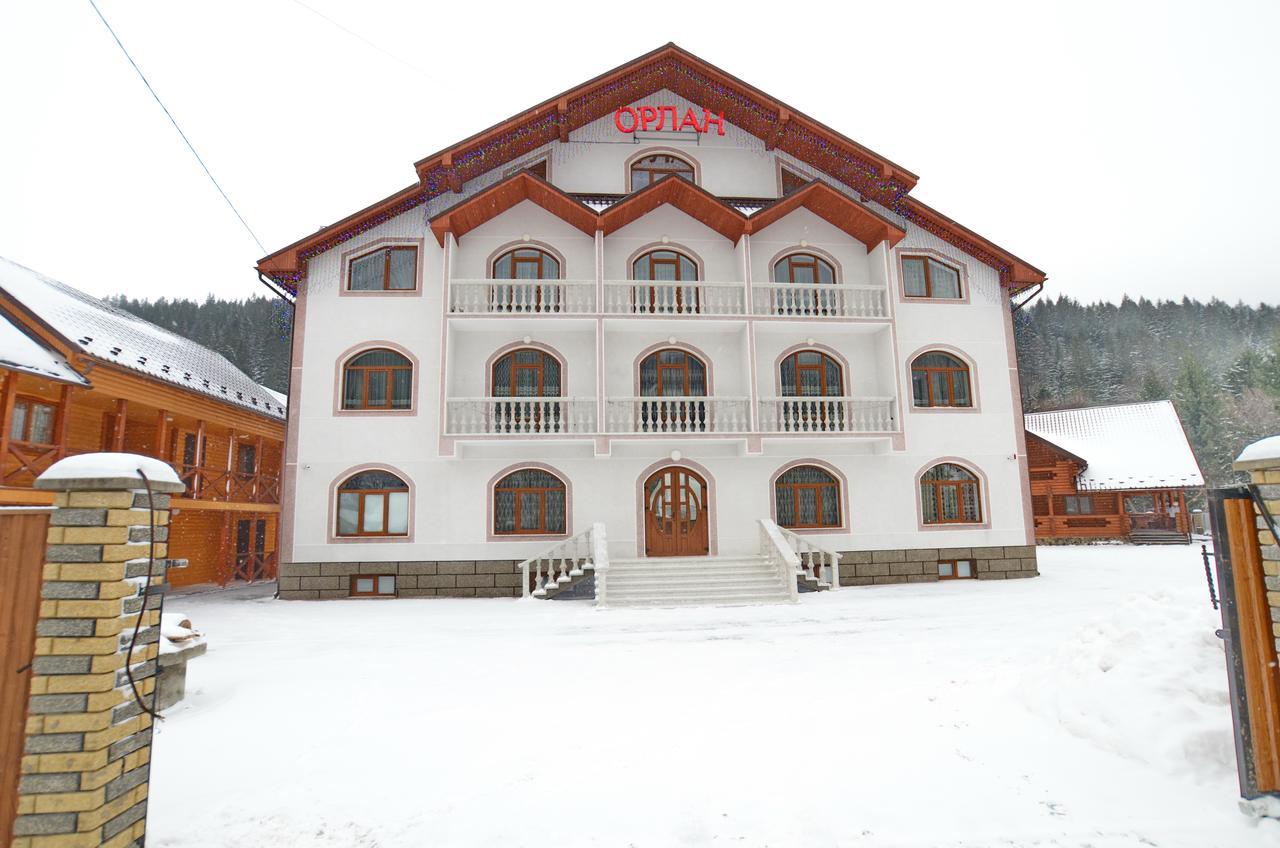 Apart-Hotel Orlan Mykulychyn Dış mekan fotoğraf