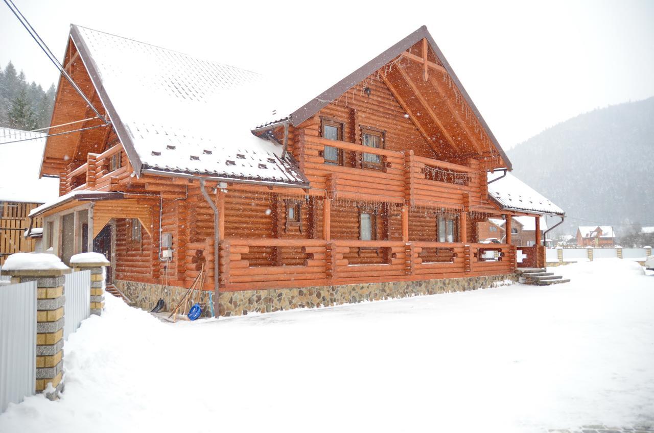 Apart-Hotel Orlan Mykulychyn Dış mekan fotoğraf