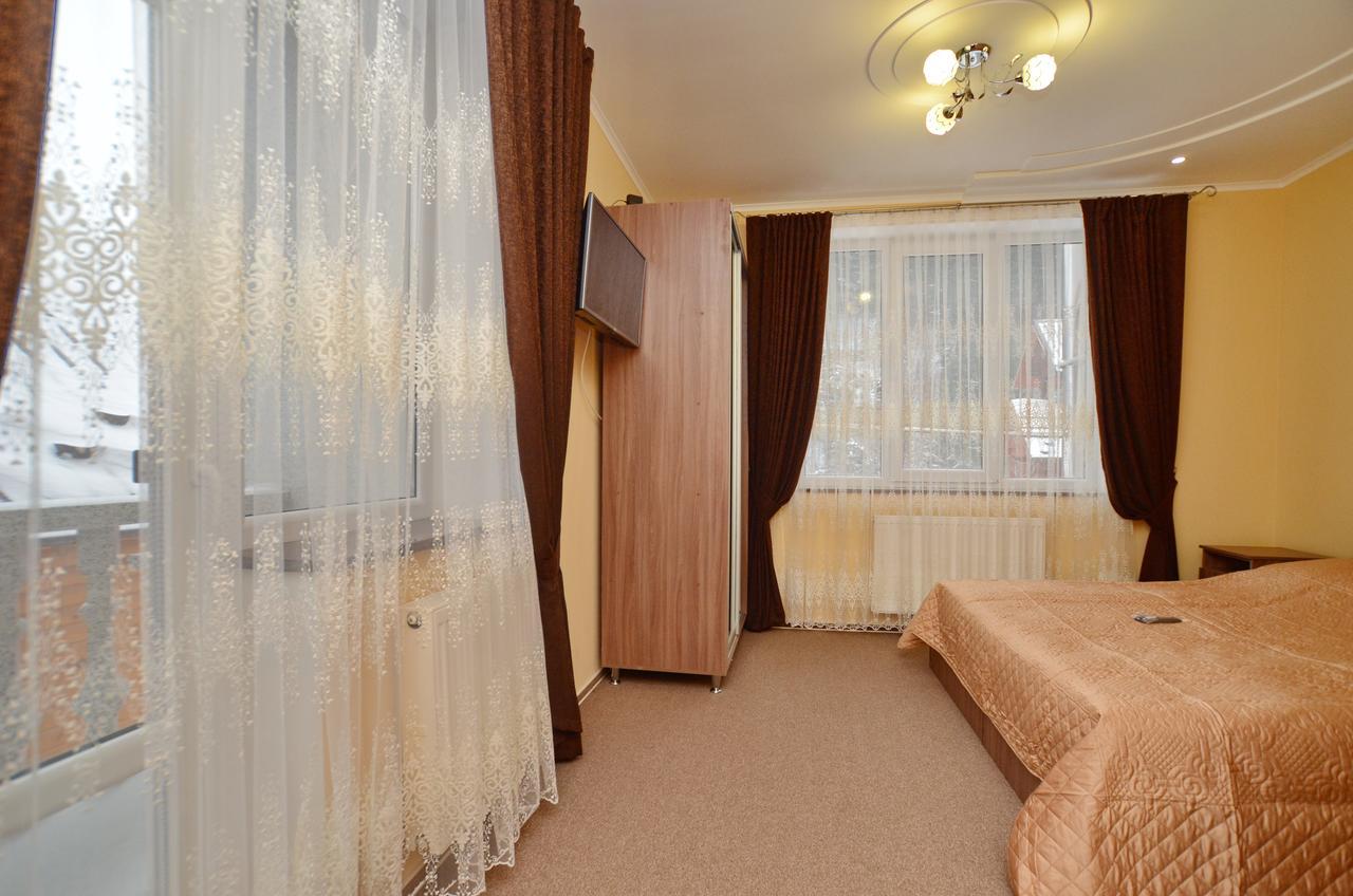 Apart-Hotel Orlan Mykulychyn Dış mekan fotoğraf