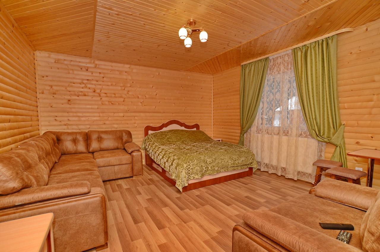 Apart-Hotel Orlan Mykulychyn Dış mekan fotoğraf