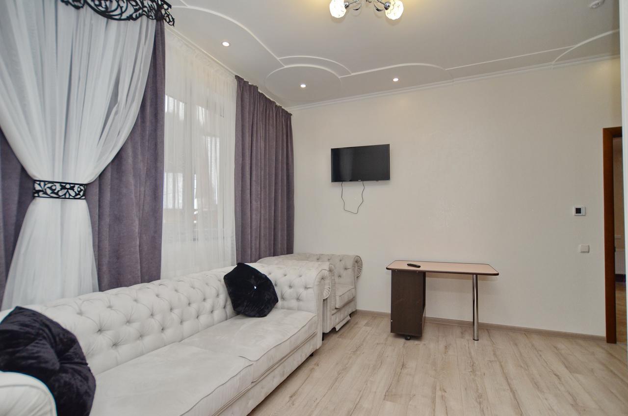Apart-Hotel Orlan Mykulychyn Dış mekan fotoğraf