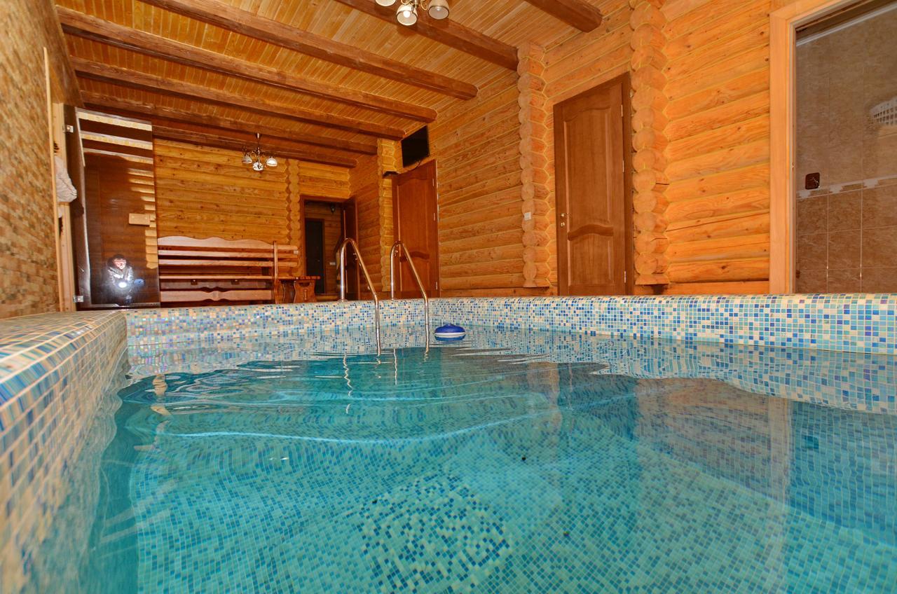 Apart-Hotel Orlan Mykulychyn Dış mekan fotoğraf