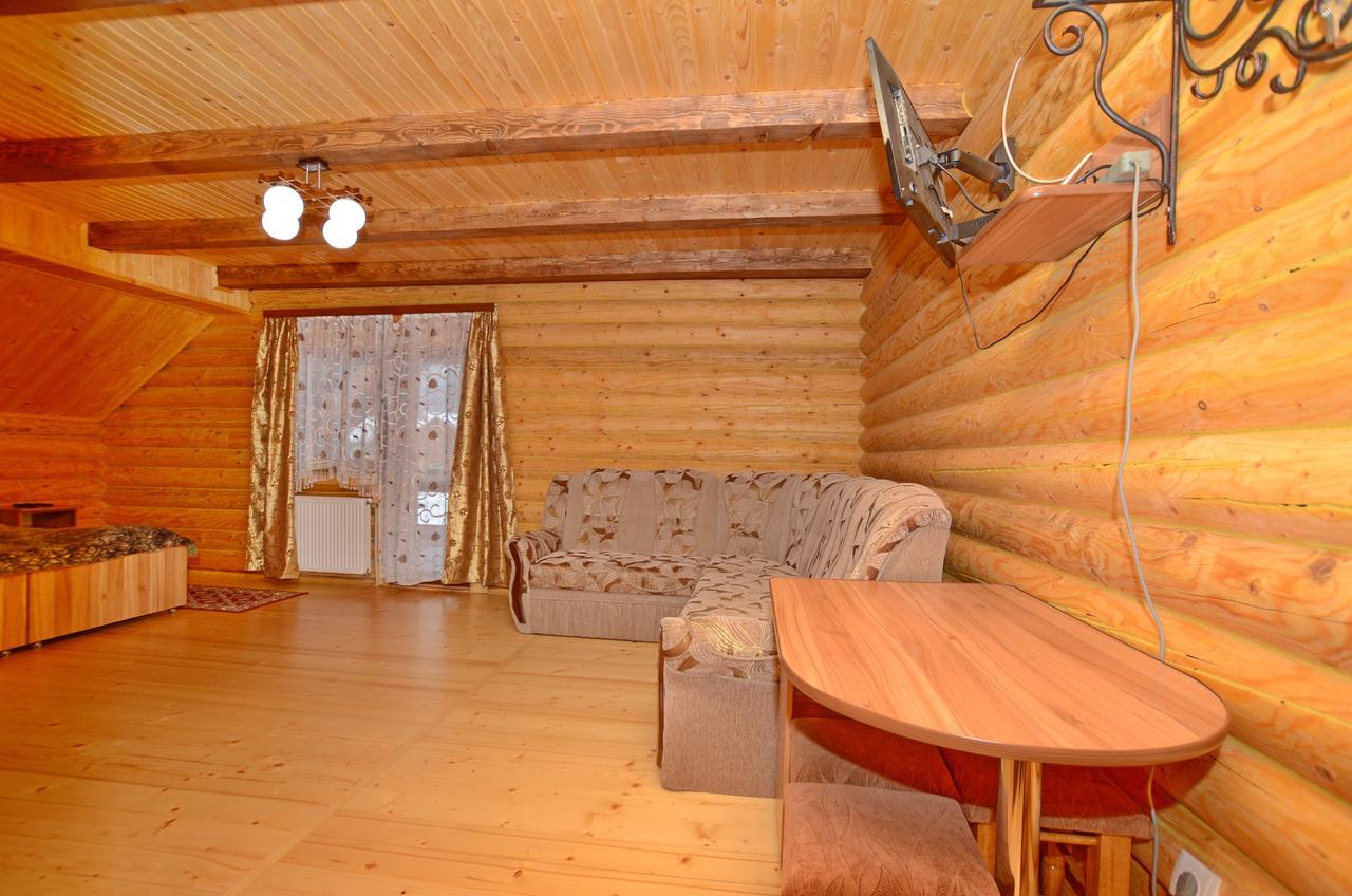 Apart-Hotel Orlan Mykulychyn Dış mekan fotoğraf