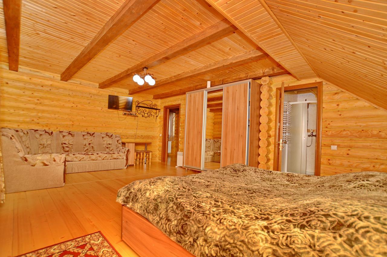 Apart-Hotel Orlan Mykulychyn Dış mekan fotoğraf